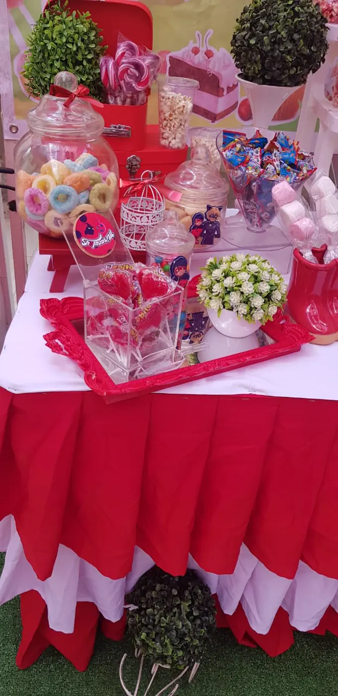 Detalhes de doces e chupa-chupas